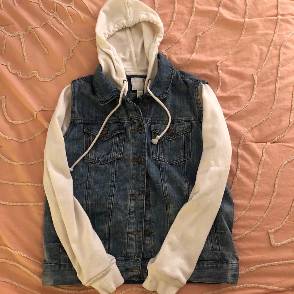 Forever 21 jean sweatshirt jacket